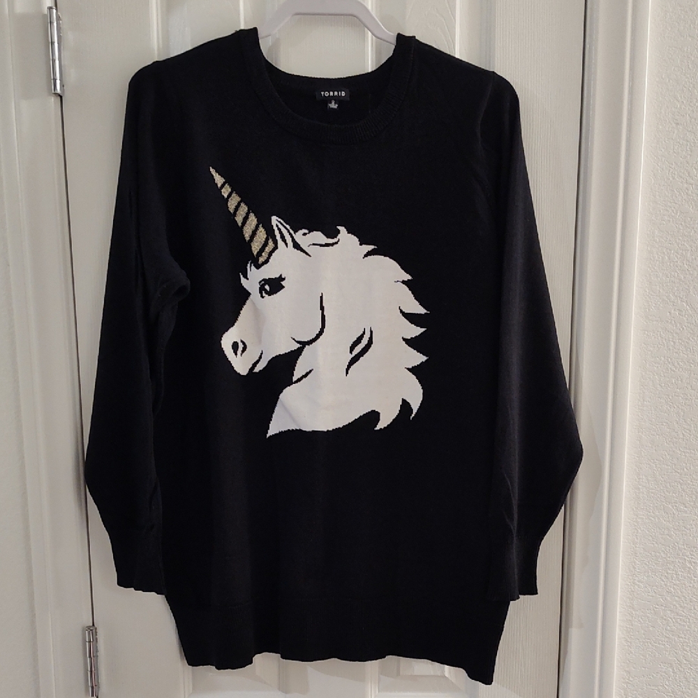 Torrid Black Sweater with Unicorn Design Size 2